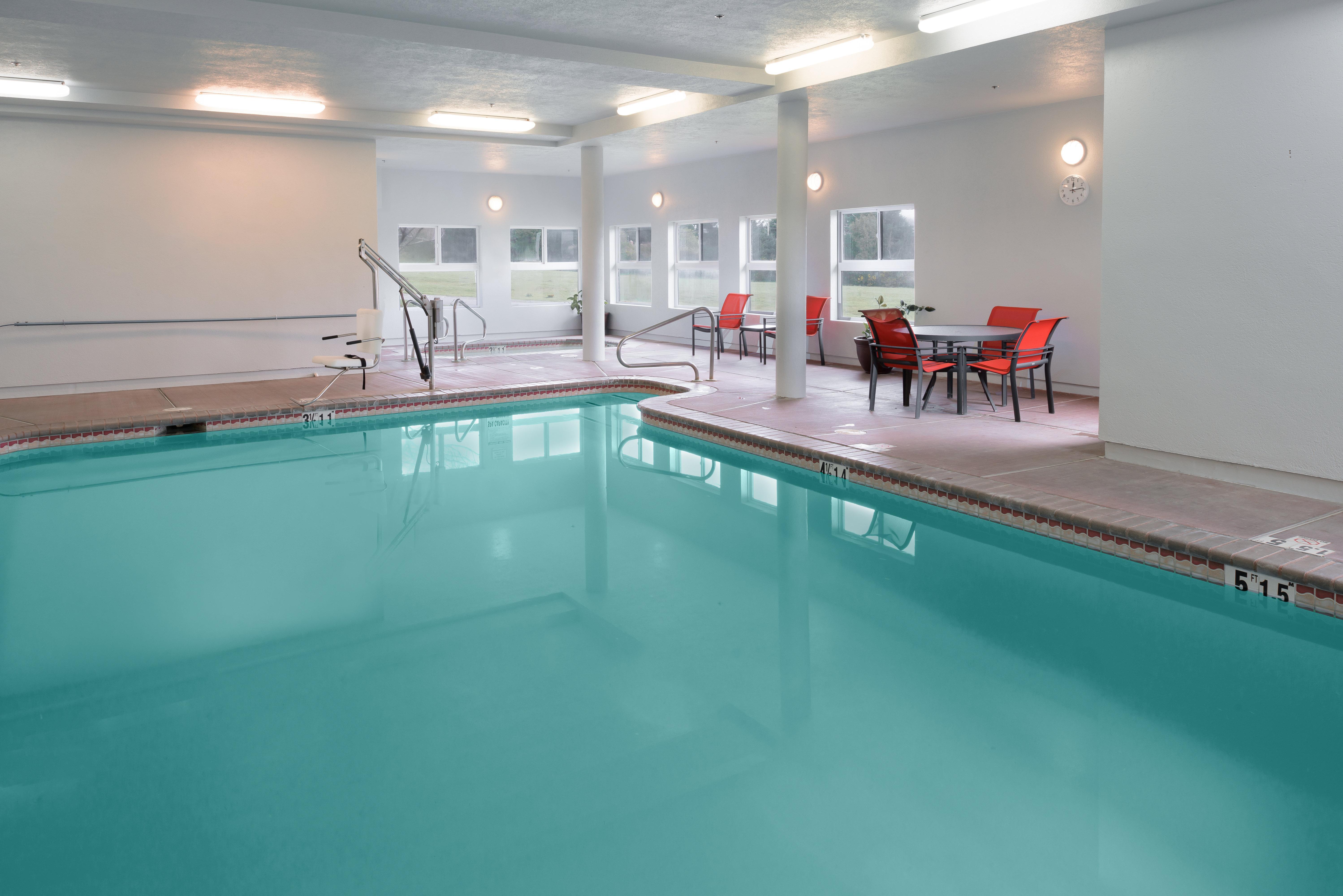 Holiday Inn Express Hotel & Suites Arcata/Eureka-Airport Area By Ihg McKinleyville Kültér fotó