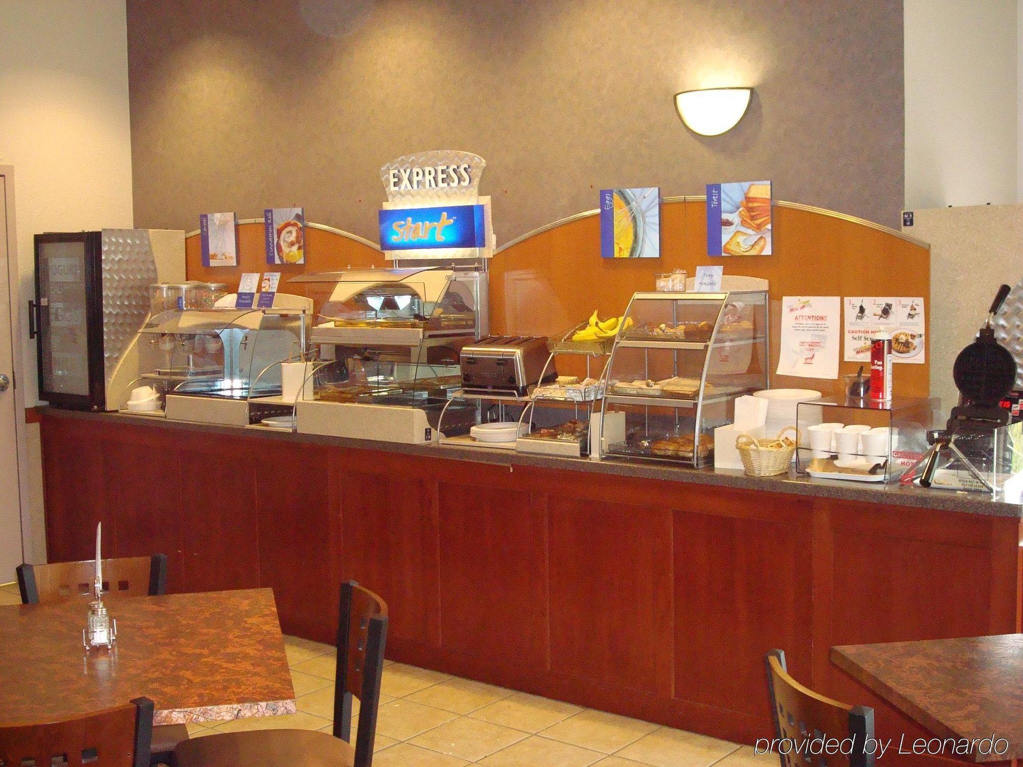 Holiday Inn Express Hotel & Suites Arcata/Eureka-Airport Area By Ihg McKinleyville Étterem fotó