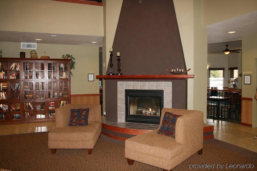 Holiday Inn Express Hotel & Suites Arcata/Eureka-Airport Area By Ihg McKinleyville Beltér fotó