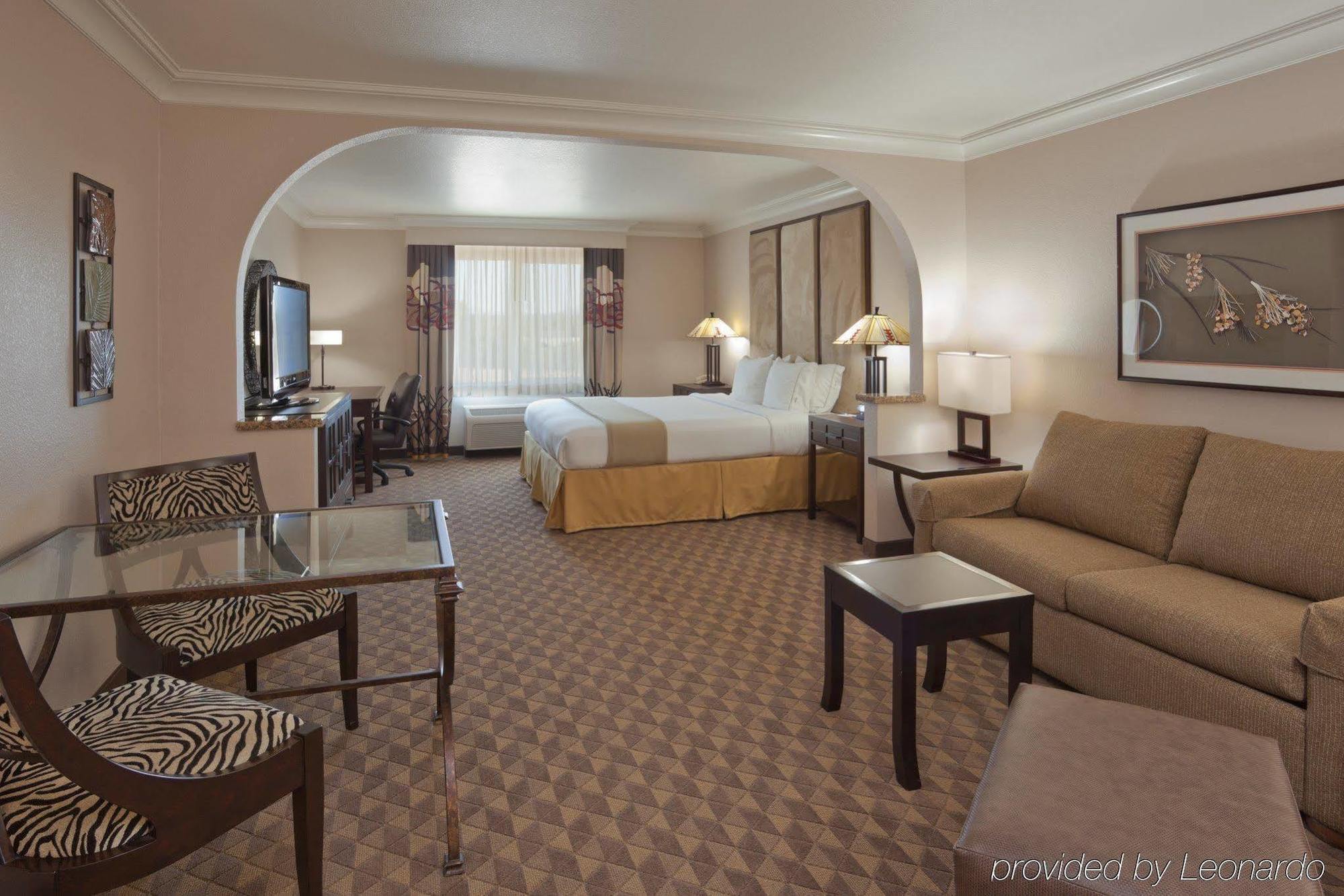 Holiday Inn Express Hotel & Suites Arcata/Eureka-Airport Area By Ihg McKinleyville Szoba fotó